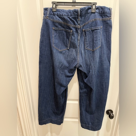 MAKE AN OFFER! 

Code Bleu Women's Dark Blue Flare Jeans - Picture 5 of 5